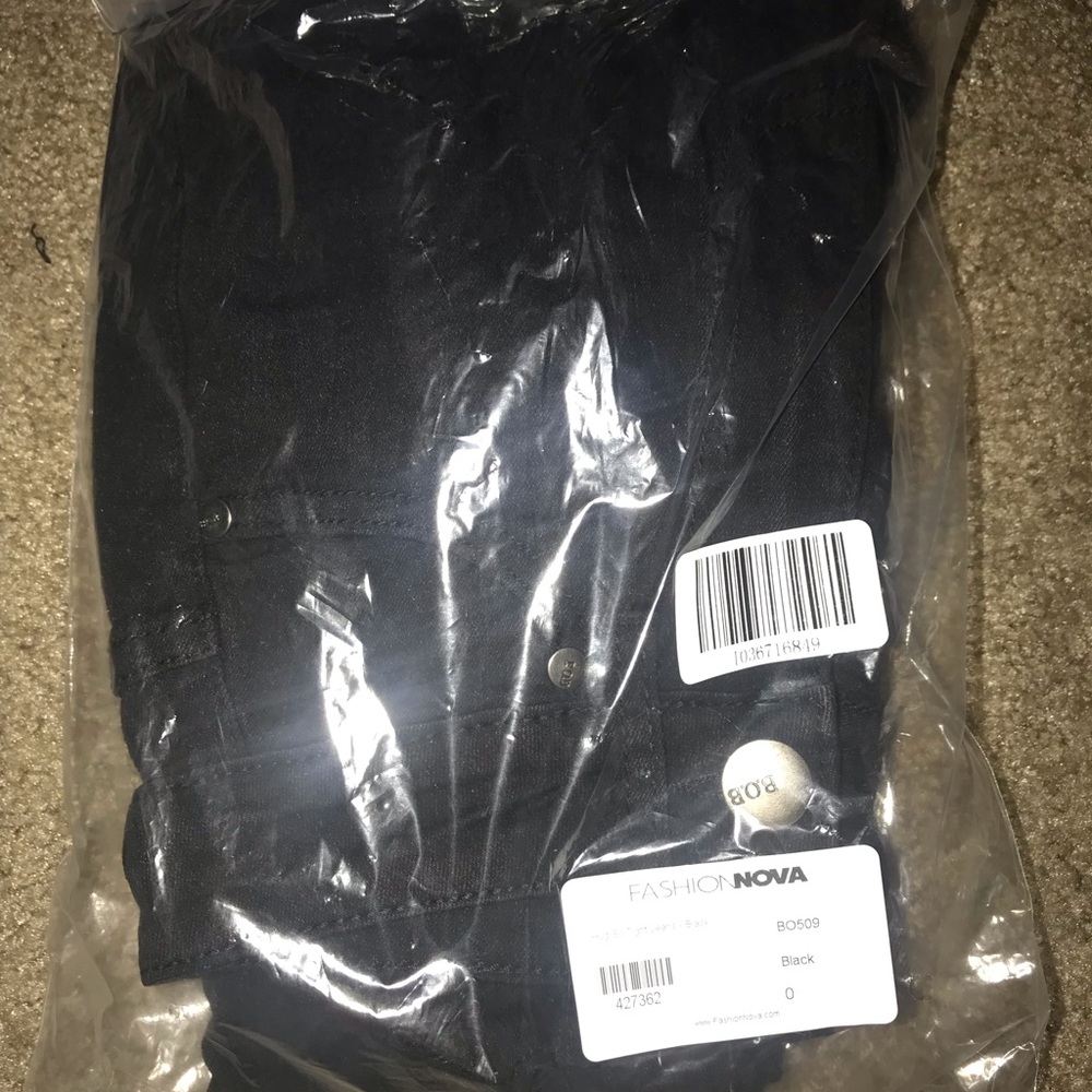 Fashion Nova Jeans